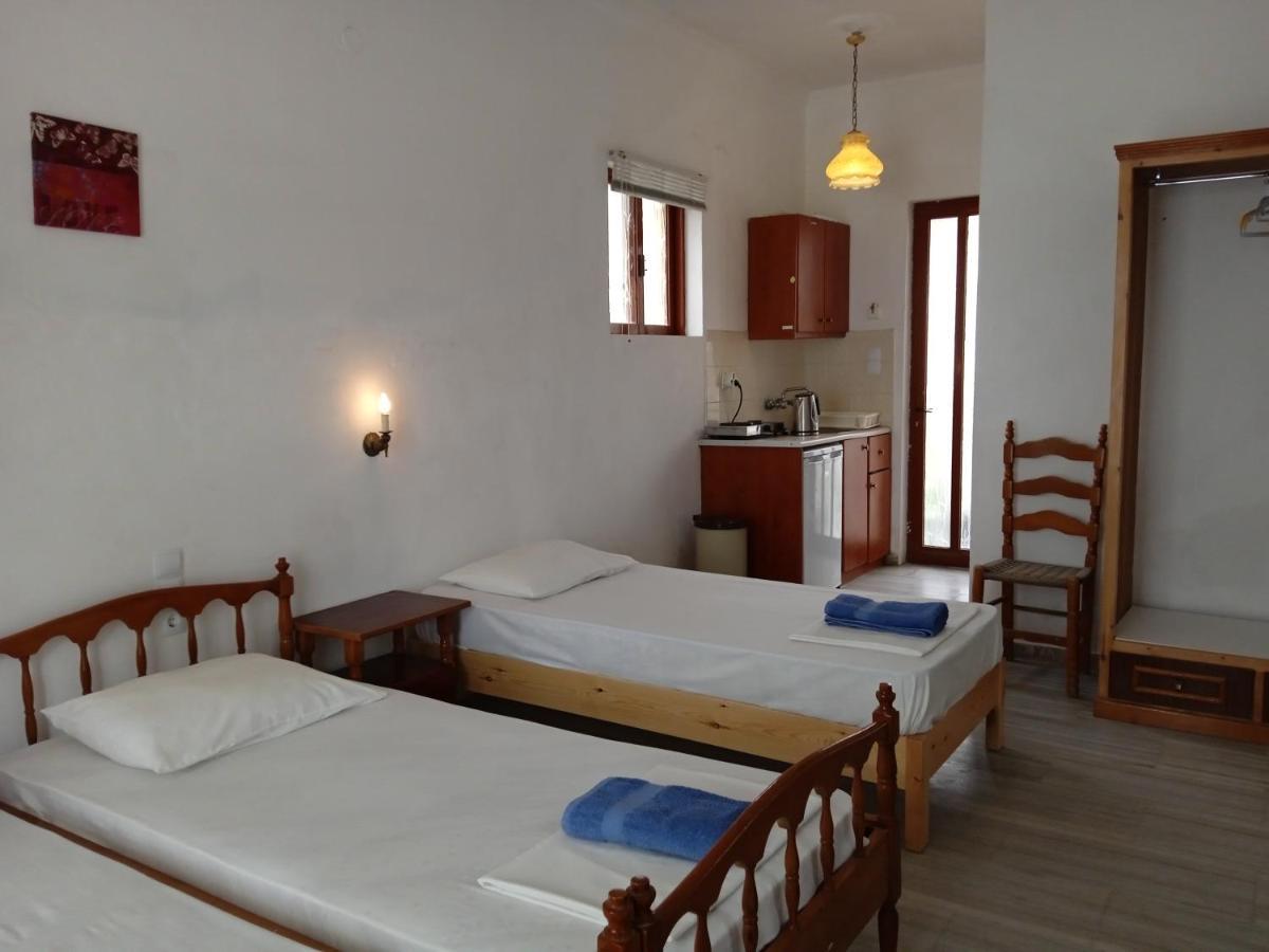 Renesis Studios Lithakia  Luaran gambar